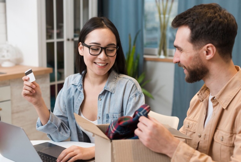 Product sourcing and ecommerce planning